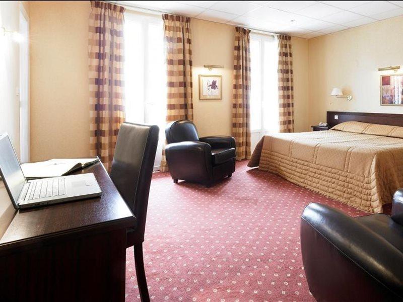 Gounod Hotel 4*