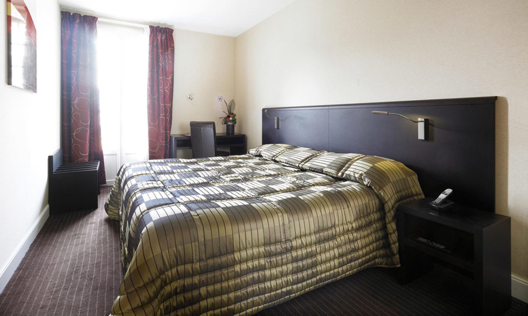 Gounod Hotel 4*
